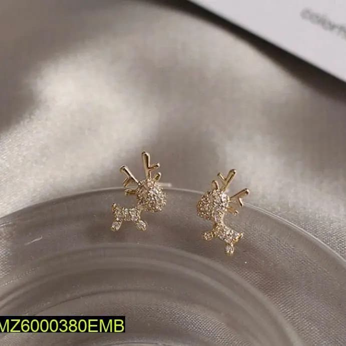 Character Fusion - Reindeer Studs