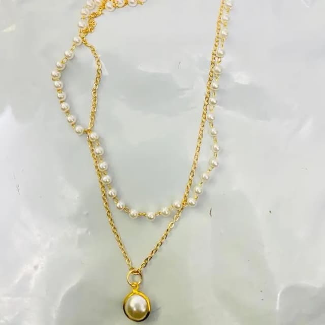 Double Layered Pearl Pendant