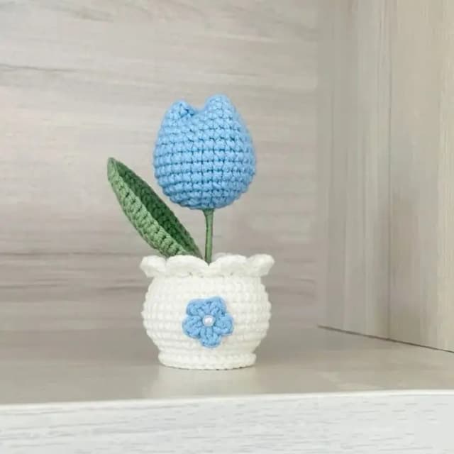 Hand Crocheted Tulip Pot