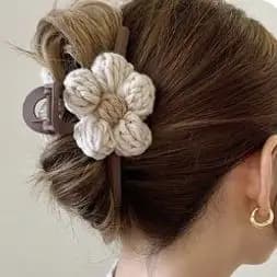 Crocheted Daisy Hair Claw